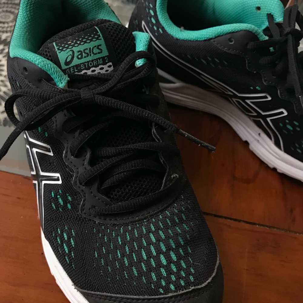 ASICS Gel-storm 2